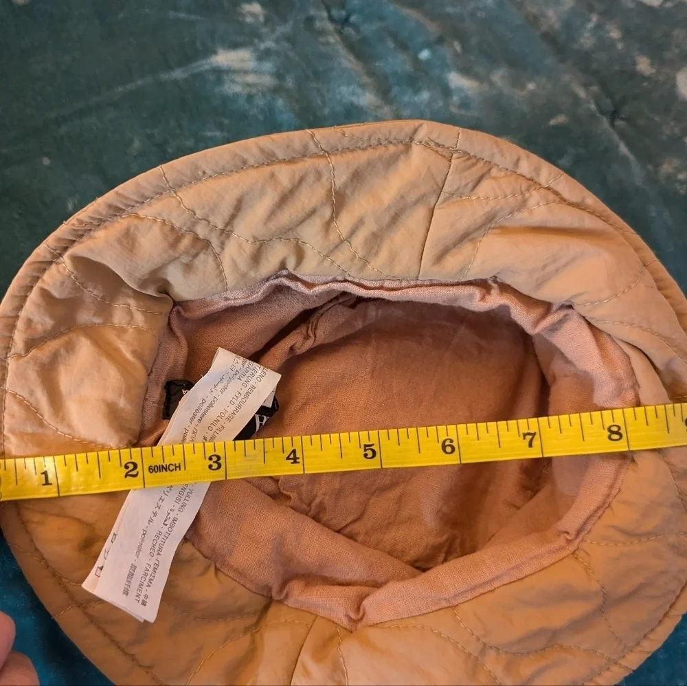 Zara Unisex  Kids Tan Quilted Puffy Stitched Bucket Hat